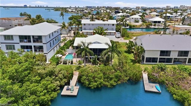 21560 Widgeon TER, Fort Myers Beach, FL 33931