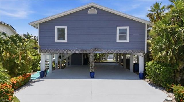 21560 Widgeon TER, Fort Myers Beach, FL 33931