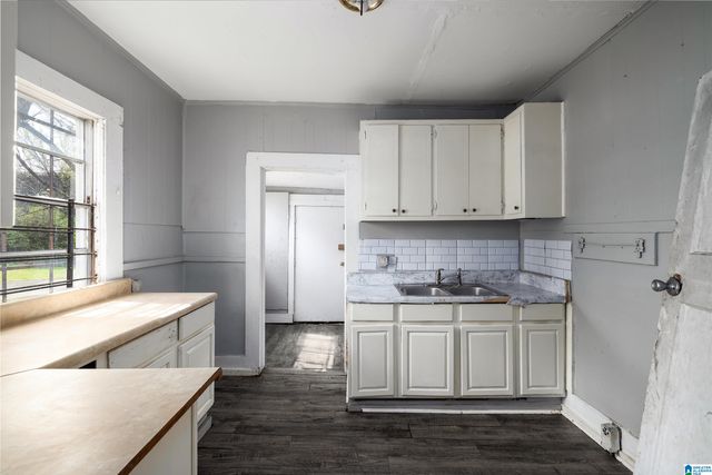 804 42ND STREET N, Birmingham, AL 35212