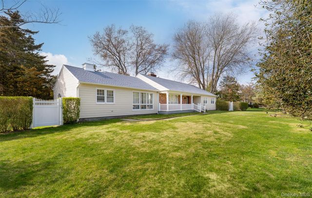 4 Hampton Harbor Lane, Hampton Bays, NY 11946
