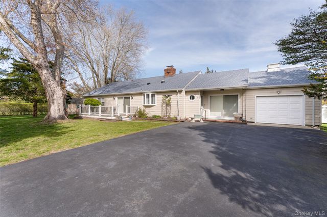 4 Hampton Harbor Lane, Hampton Bays, NY 11946