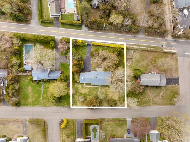 4 Hampton Harbor Lane, Hampton Bays, NY 11946