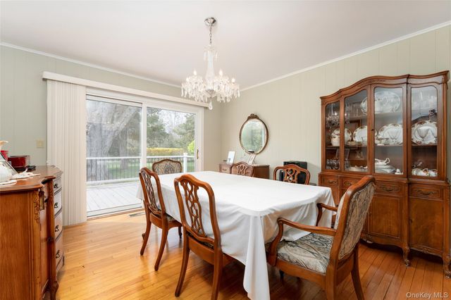 4 Hampton Harbor Lane, Hampton Bays, NY 11946