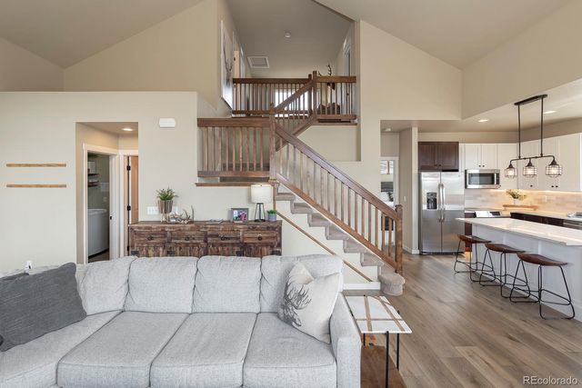 327 Summit Lift Court, Granby, CO 80446