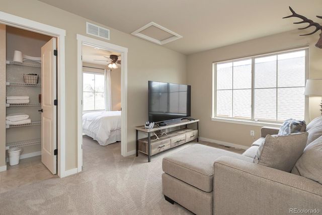 327 Summit Lift Court, Granby, CO 80446