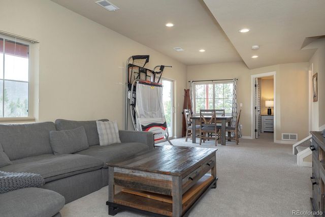 327 Summit Lift Court, Granby, CO 80446