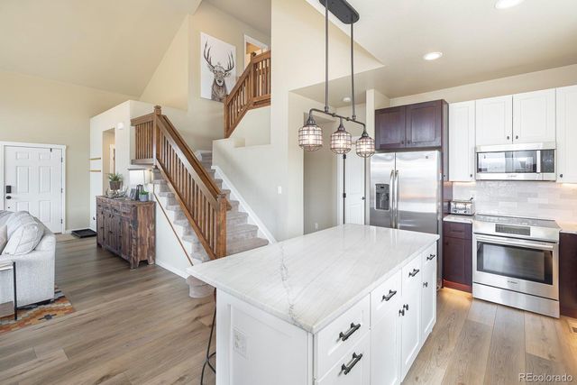 327 Summit Lift Court, Granby, CO 80446