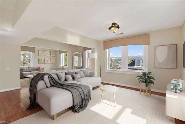 641 Redgate Ave Unit 301, Norfolk, VA 23507