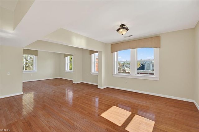 641 Redgate Ave Unit 301, Norfolk, VA 23507