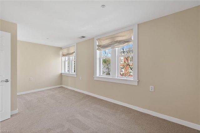 641 Redgate Ave Unit 301, Norfolk, VA 23507