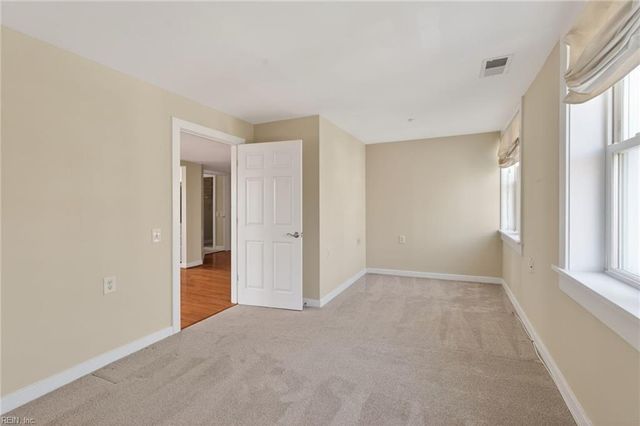 641 Redgate Ave Unit 301, Norfolk, VA 23507