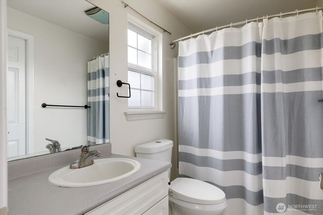 415 S 28th Street, Mount Vernon, WA 98274