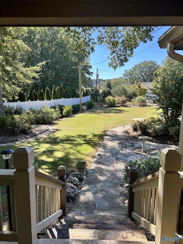 80 County Road 519, Centre, AL 35960