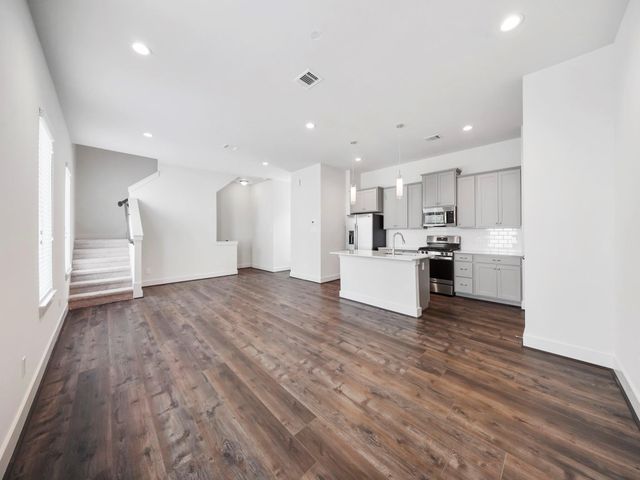 2007 Bauer Drive A, Houston, TX 77080