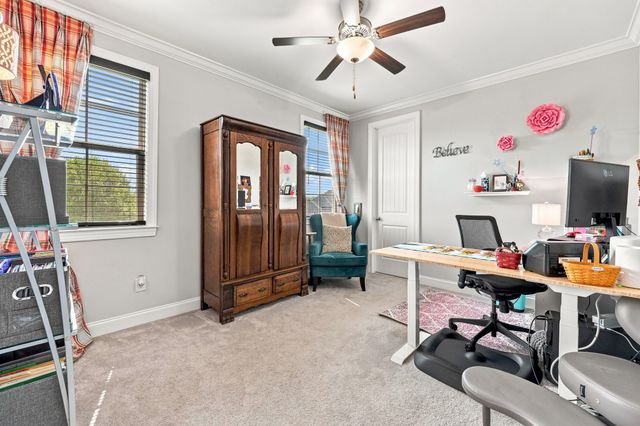2022 Eagle View Rd, Hendersonville, TN 37075