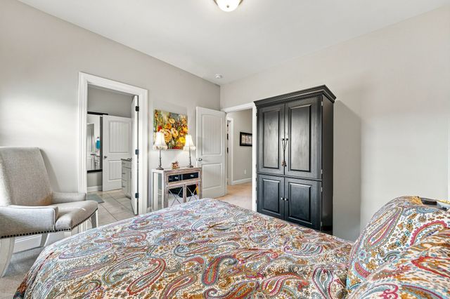 2022 Eagle View Rd, Hendersonville, TN 37075