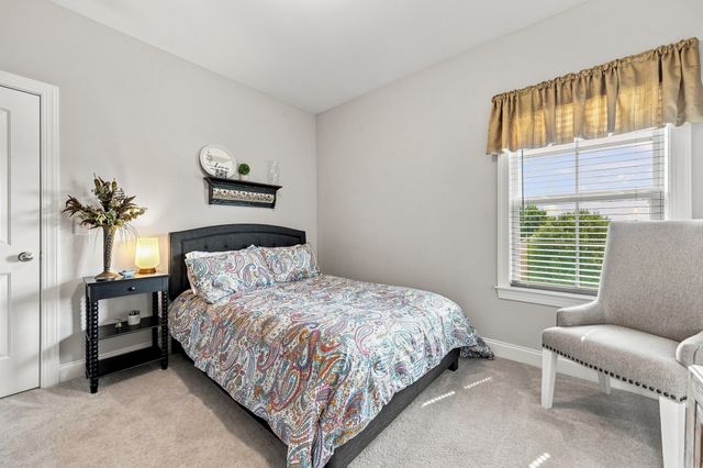 2022 Eagle View Rd, Hendersonville, TN 37075