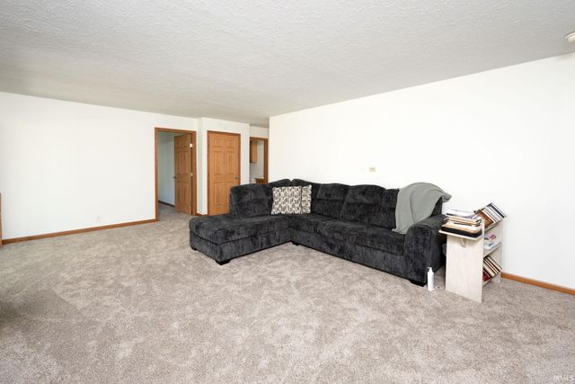 6430 N Maple Crest Drive, Orland, IN 46776