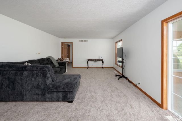 6430 N Maple Crest Drive, Orland, IN 46776