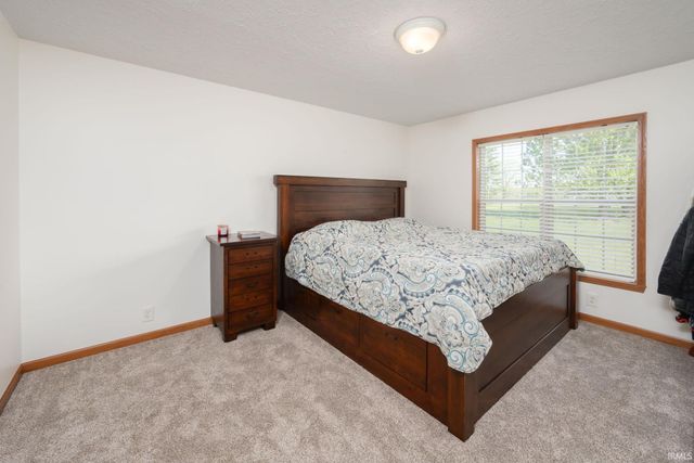 6430 N Maple Crest Drive, Orland, IN 46776