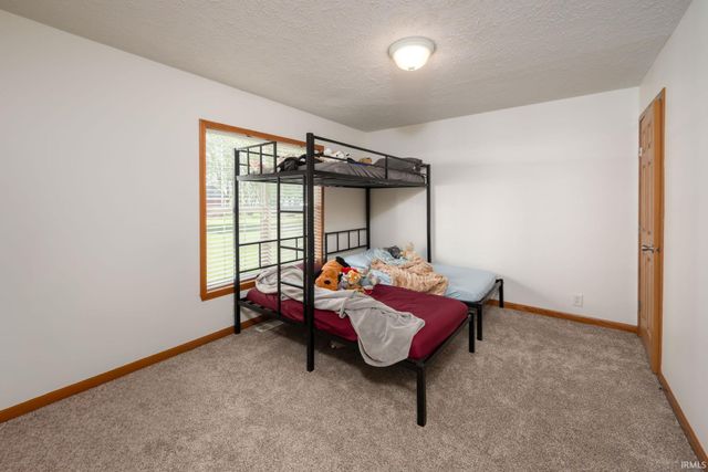 6430 N Maple Crest Drive, Orland, IN 46776