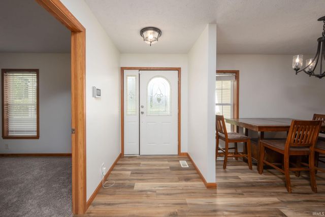 6430 N Maple Crest Drive, Orland, IN 46776