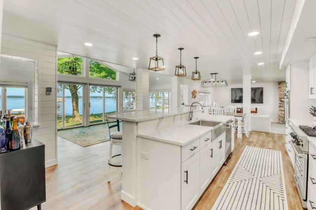 11494 Ravenswood Beach Road, Detroit Lakes, MN 56501