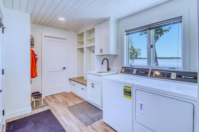 11494 Ravenswood Beach Road, Detroit Lakes, MN 56501