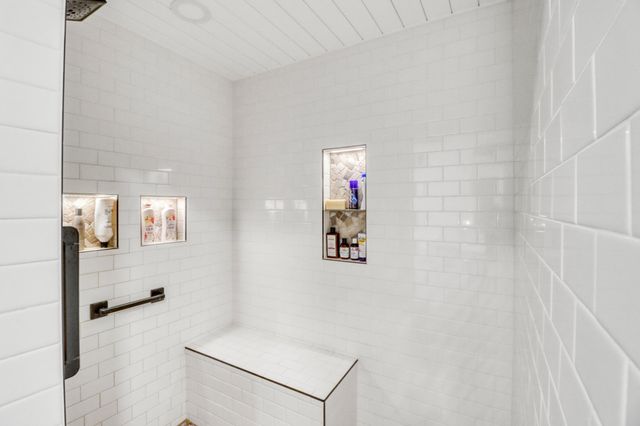 11494 Ravenswood Beach Road, Detroit Lakes, MN 56501