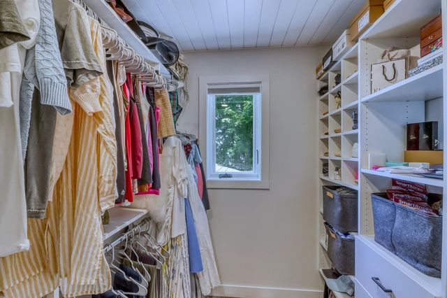 11494 Ravenswood Beach Road, Detroit Lakes, MN 56501