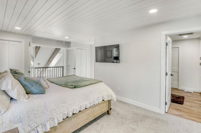 11494 Ravenswood Beach Road, Detroit Lakes, MN 56501