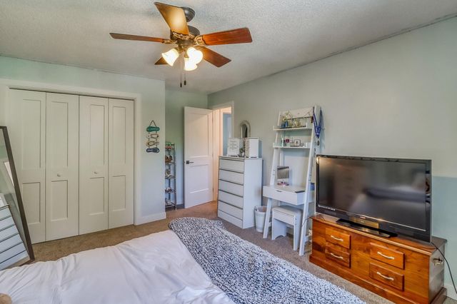 11494 Ravenswood Beach Road, Detroit Lakes, MN 56501