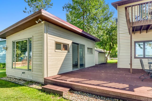 11494 Ravenswood Beach Road, Detroit Lakes, MN 56501