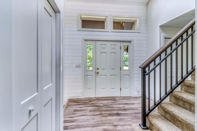 11494 Ravenswood Beach Road, Detroit Lakes, MN 56501