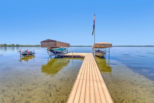 11494 Ravenswood Beach Road, Detroit Lakes, MN 56501