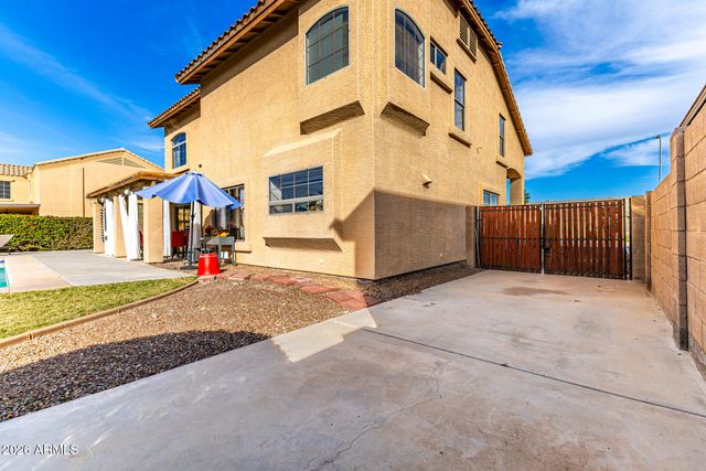 8606 S 45TH Glen, Laveen, AZ 85339