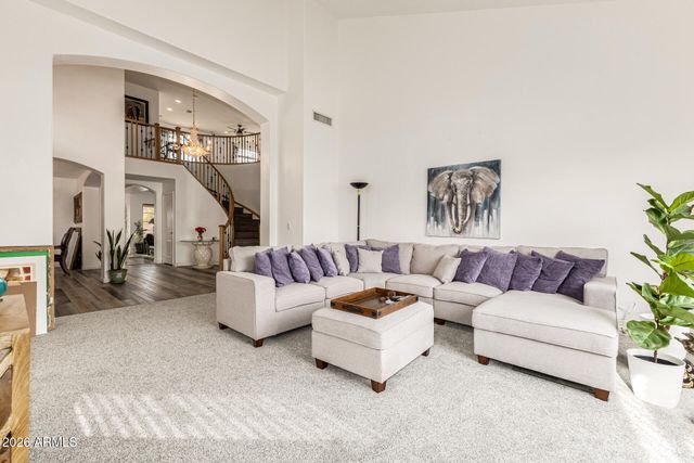 8606 S 45TH Glen, Laveen, AZ 85339