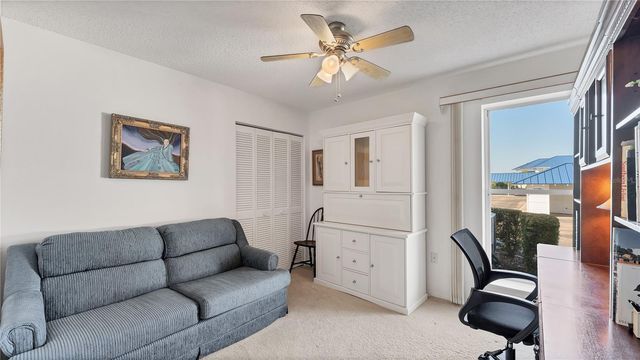 983 SANDPIPER CIRCLE, Bradenton, FL 34209