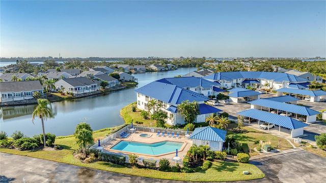 983 SANDPIPER CIRCLE, Bradenton, FL 34209