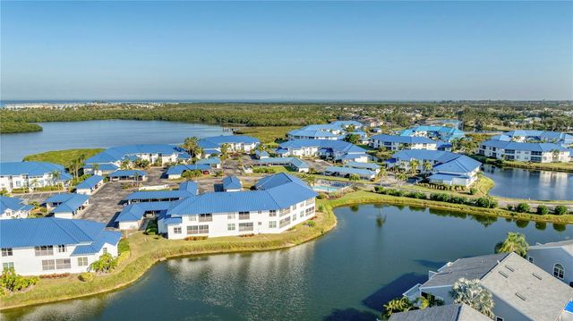 983 SANDPIPER CIRCLE, Bradenton, FL 34209