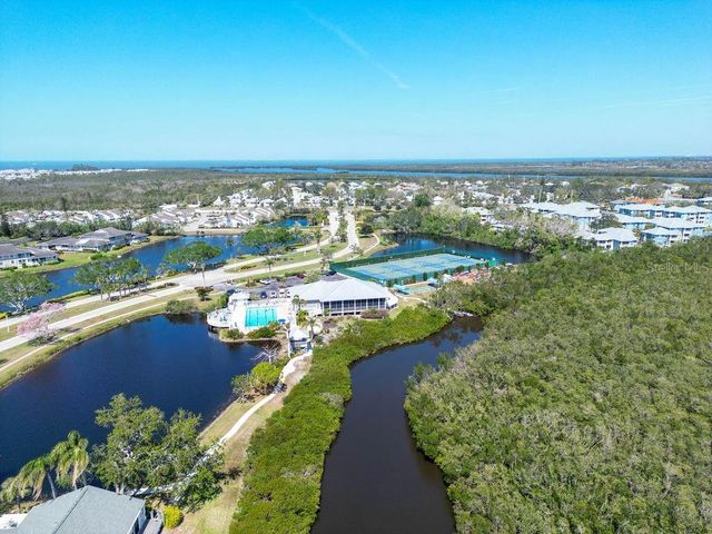 983 SANDPIPER CIRCLE, Bradenton, FL 34209