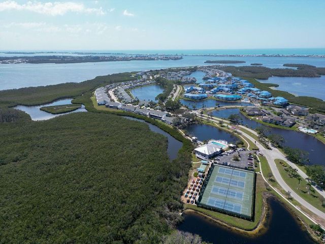 983 SANDPIPER CIRCLE, Bradenton, FL 34209