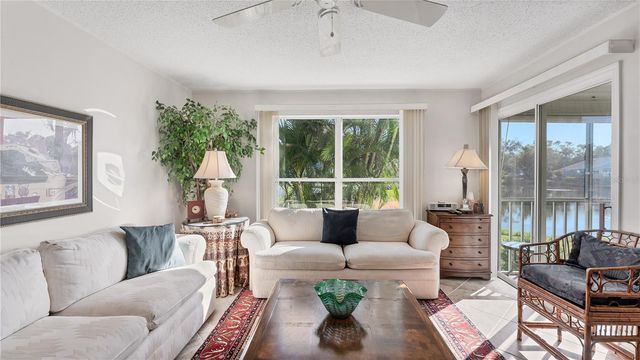 983 SANDPIPER CIRCLE, Bradenton, FL 34209