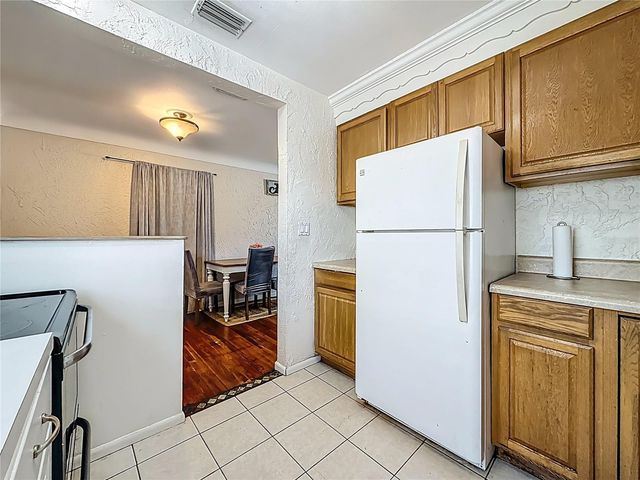 550 40TH STREET S, St Petersburg, FL 33711