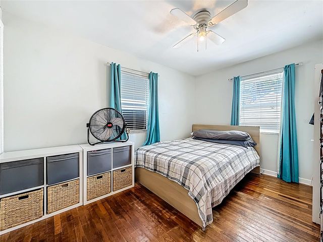 550 40TH STREET S, St Petersburg, FL 33711