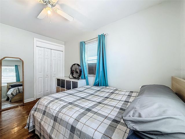 550 40TH STREET S, St Petersburg, FL 33711