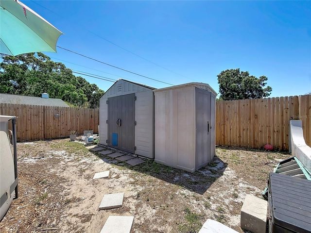 550 40TH STREET S, St Petersburg, FL 33711