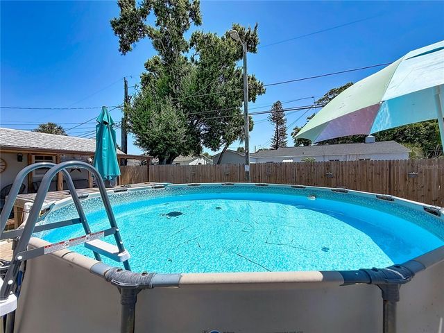 550 40TH STREET S, St Petersburg, FL 33711