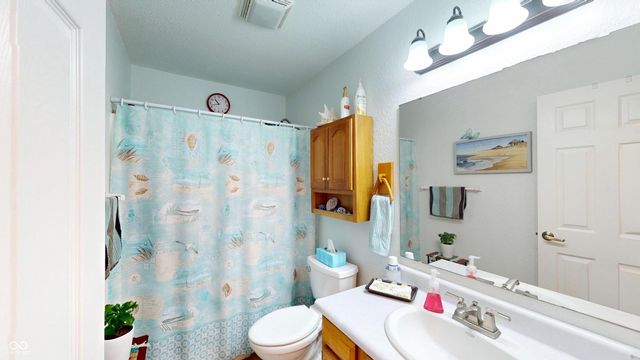 4659 Churchill Downs Circle, Greenwood, IN 46143