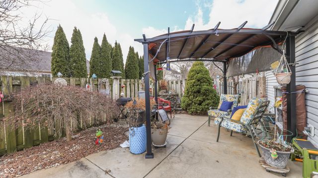 4659 Churchill Downs Circle, Greenwood, IN 46143